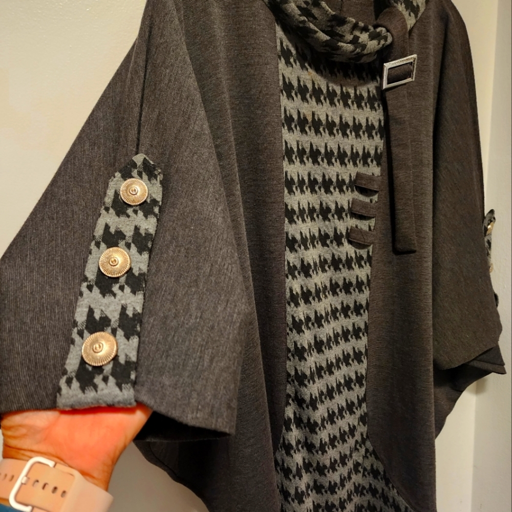 Grey and Black Houndstooth cape
